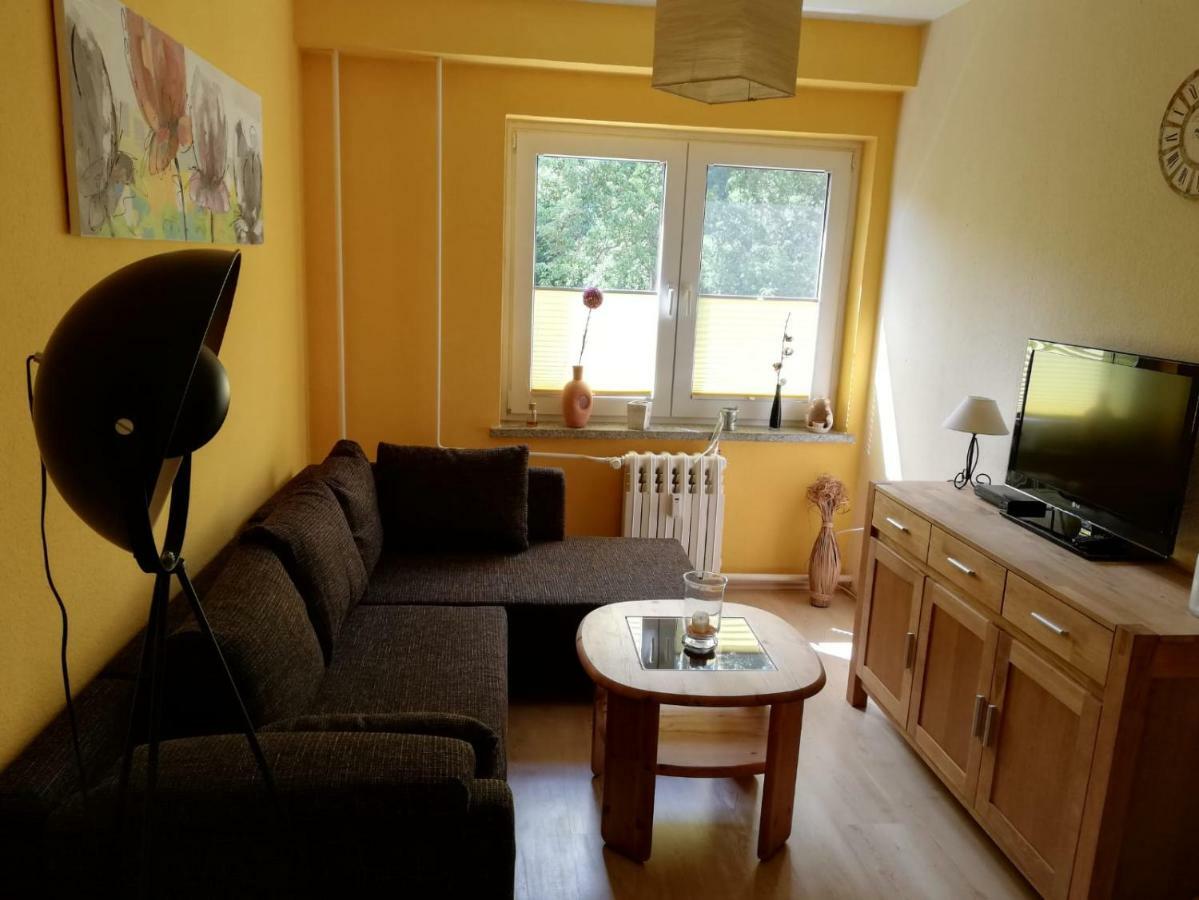 Ferienwohnung Ruegen In Samtens Екстериор снимка